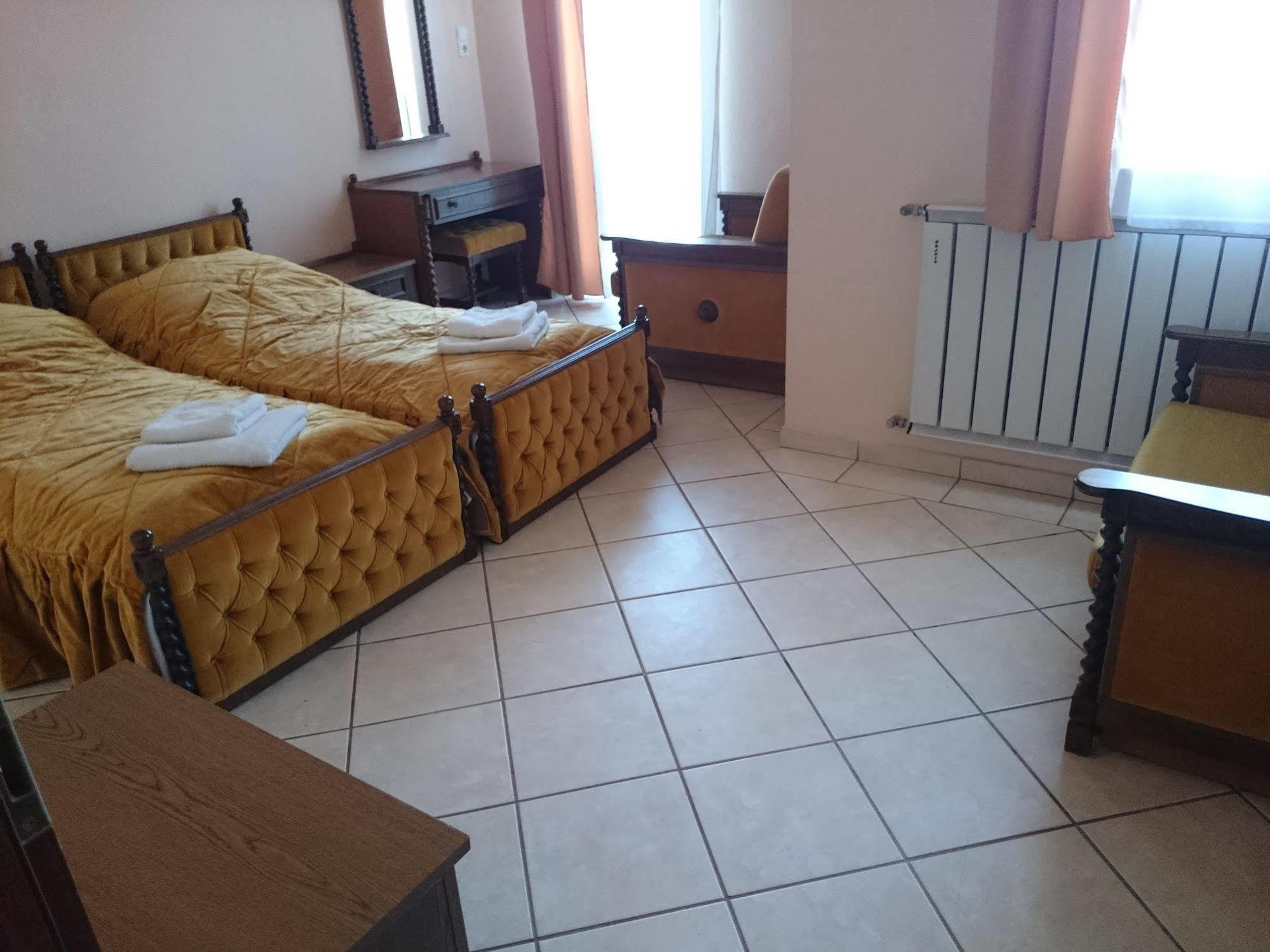 Hotel Happy Apartments Budapest Ngoại thất bức ảnh